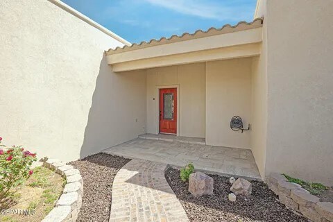 Building Photo - West El Paso Ranch Home