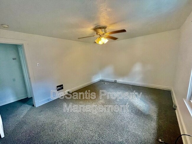 Building Photo - 425 Mt Vernon Ave