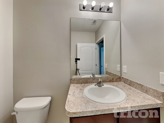 Building Photo - 4368 Edenrock Pl