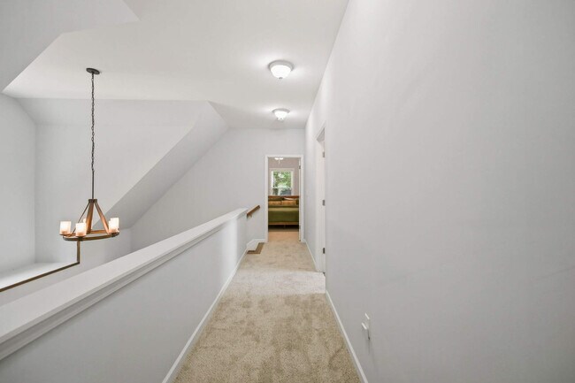 Building Photo - 138B Little River Run N