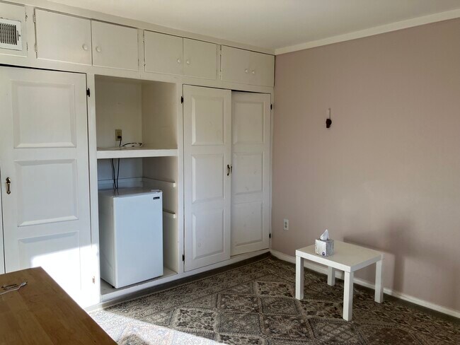 Building Photo - 8301 Zitola Ter