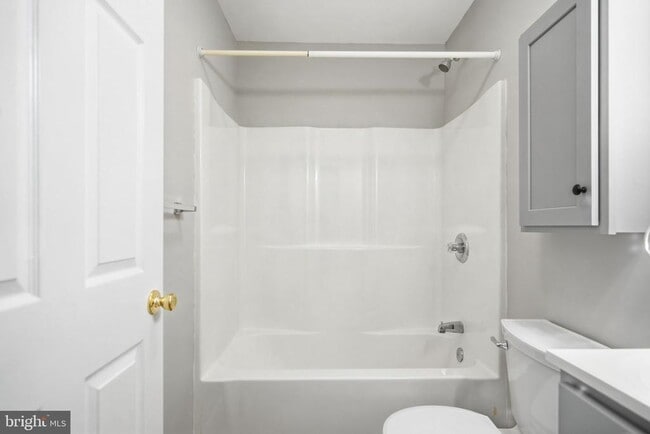 Building Photo - 2691 Goldmiller Rd