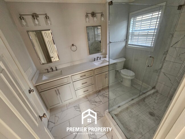 Building Photo - Executive 4BR Estate in Dogwood Trails | Houston High Schools & Designer Finishes