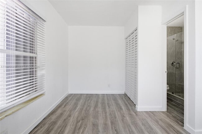 Building Photo - 2761 SW 33rd Ct