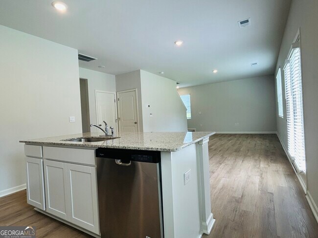 Building Photo - 112 Glenrise Dr