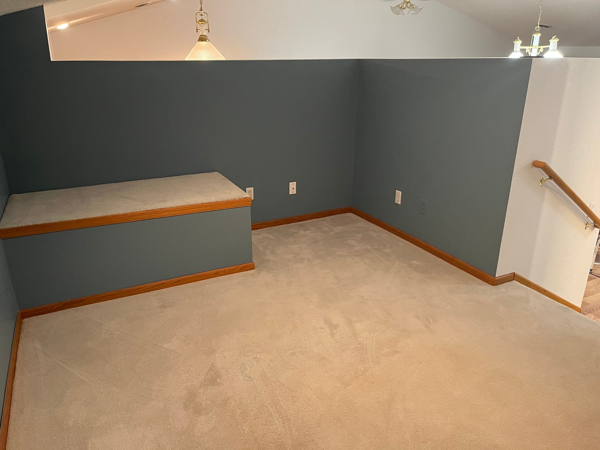 Loft View 2 - 703 E Tin St