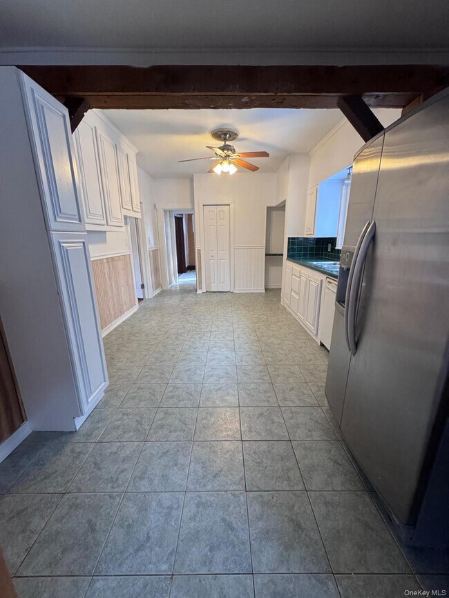 Building Photo - 709 Tower Ave