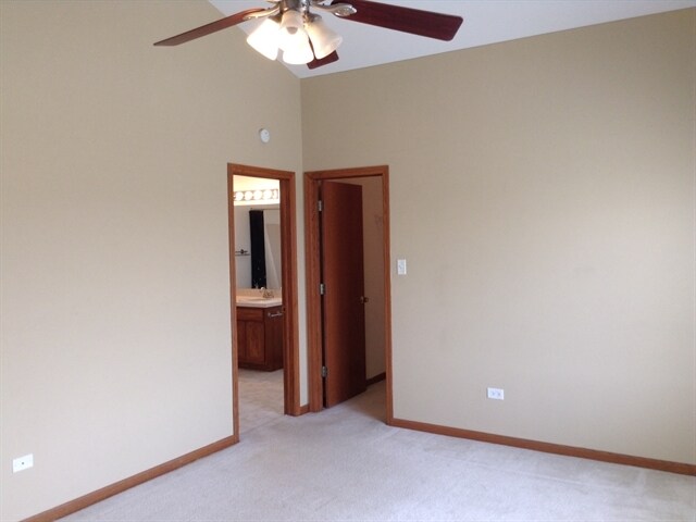 Building Photo - 2111 Gray Hawk Dr