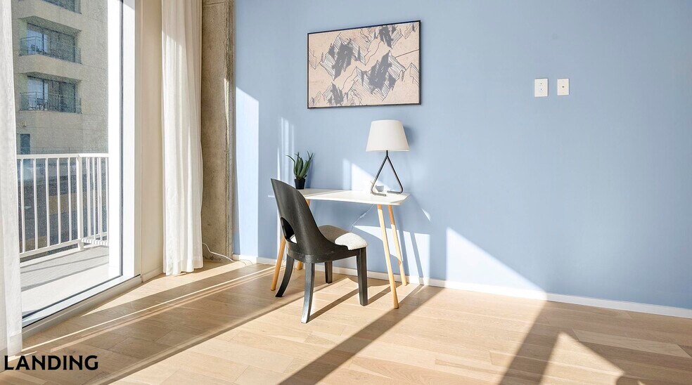 Building Photo - 143 E Commerce St