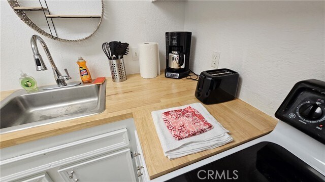 Building Photo - 2857 N Los Felices Rd