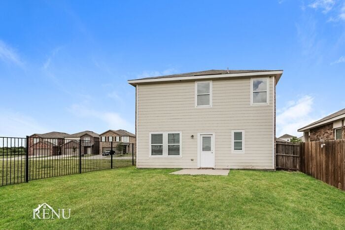 Building Photo - 6008 Mojave Dr