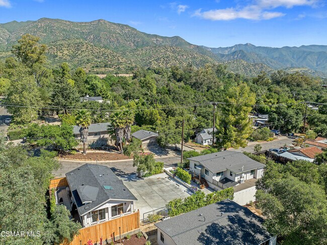 Building Photo - 313 Raymond St