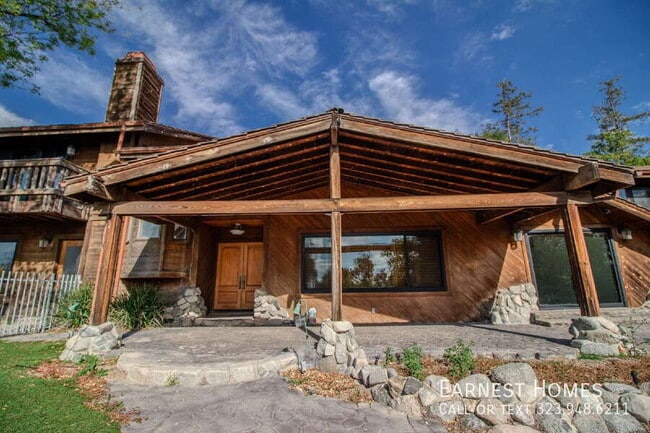 Building Photo - 11619 Lerdo Ave