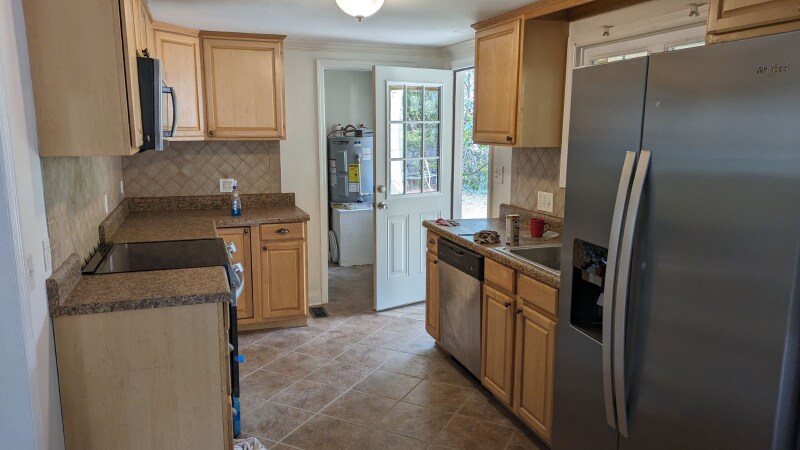 Building Photo - 1712 Azalea Dr