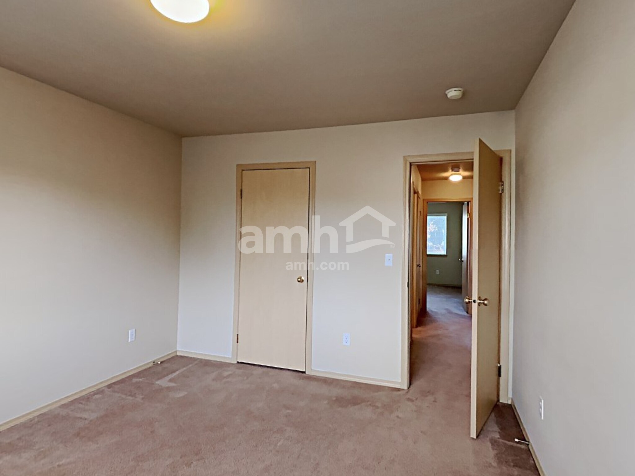 Building Photo - 20507 193rd Avenue Ct E