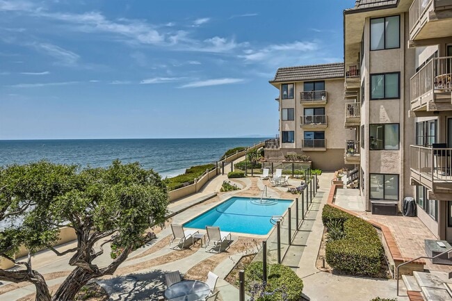 Building Photo - 755 Pacific Surf Dr