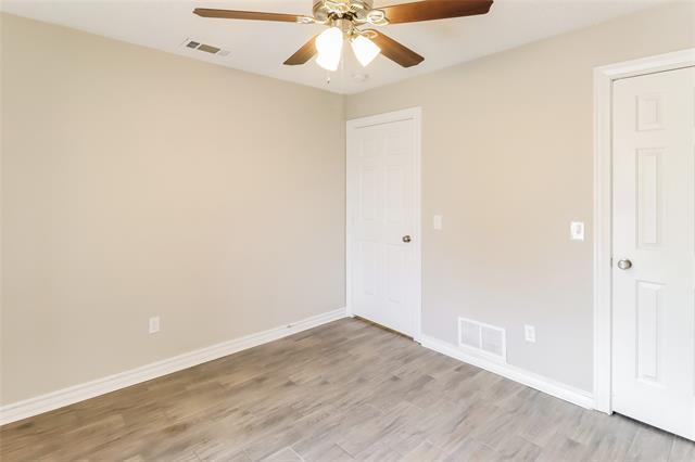 Building Photo - 2517 Dove Creek Ln