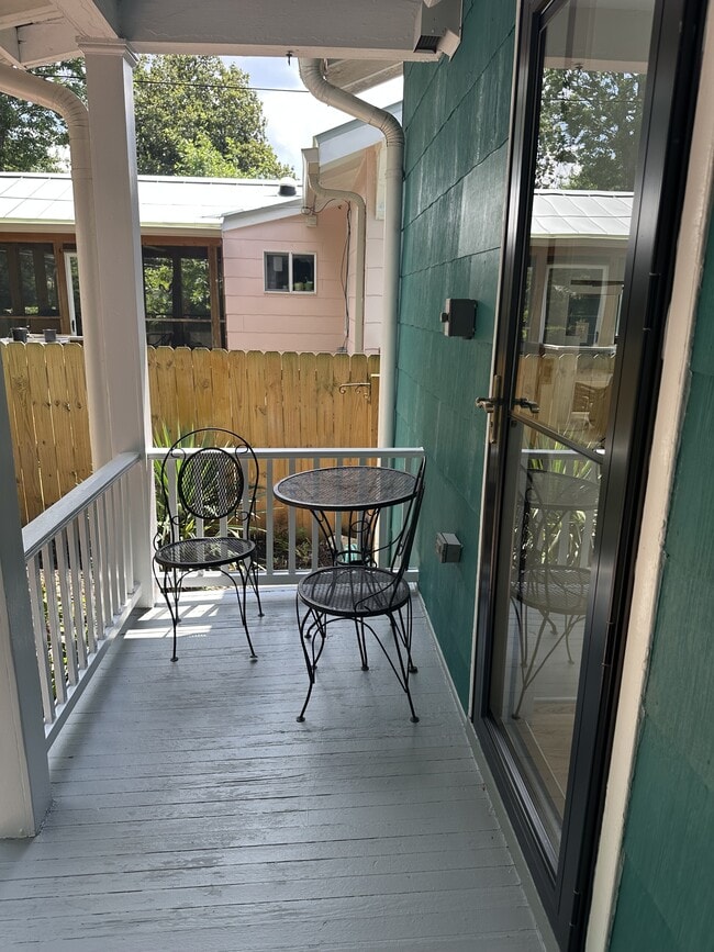 Building Photo - 3332 Grayland Ave
