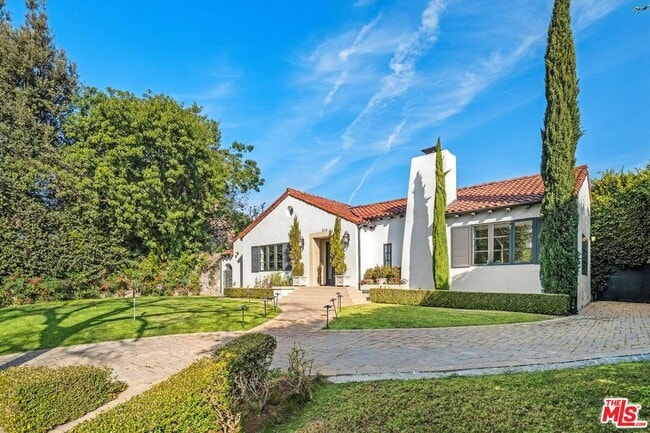 Building Photo - 514 Walden Dr