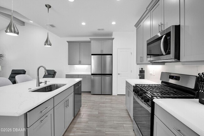 Building Photo - 243 Hang Loose Wy