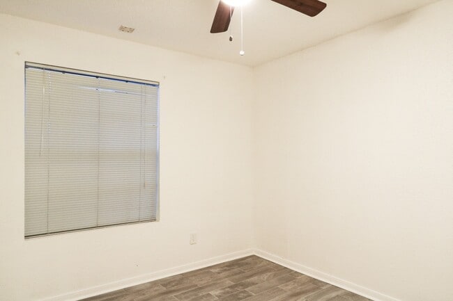 Building Photo - 2750 Holly Hall St