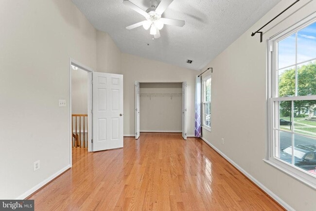 Building Photo - 144 Foxchase Dr