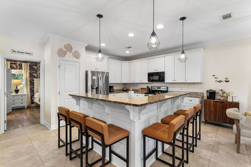 Building Photo - 257 Kono Way