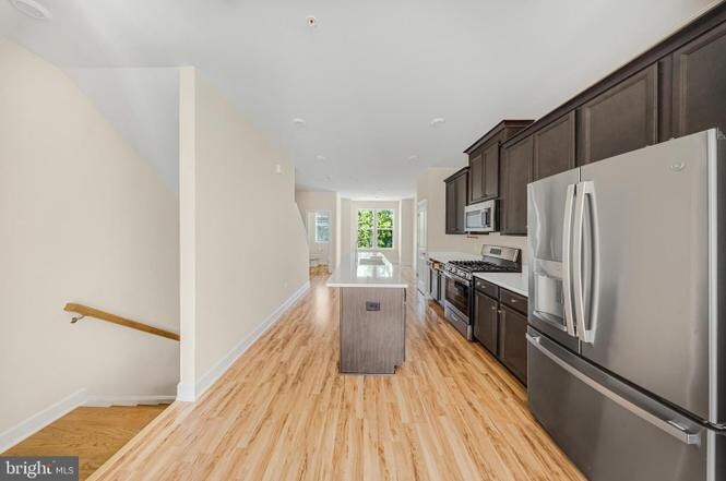 Building Photo - 3525 Carnaby St