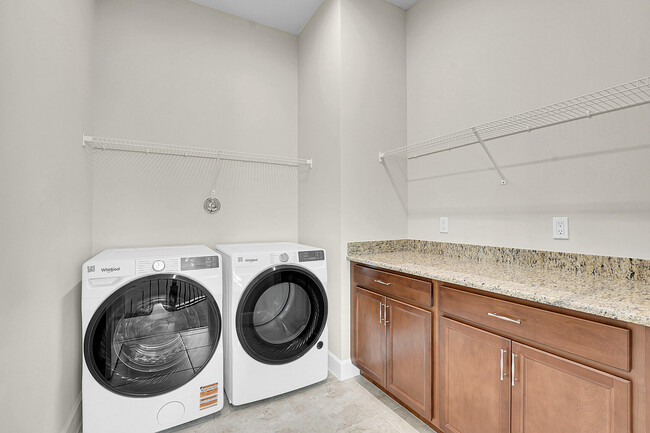 Building Photo - 14058 Spruce Pne Dr