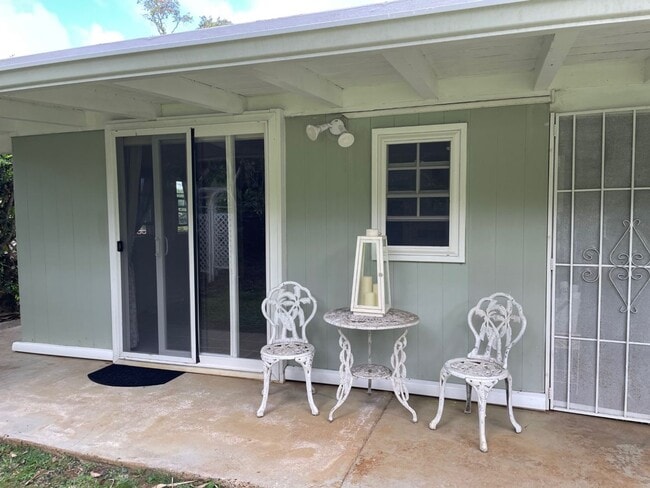 Building Photo - l3817g