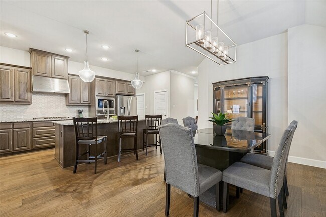 Building Photo - 2424 Preakness Pl