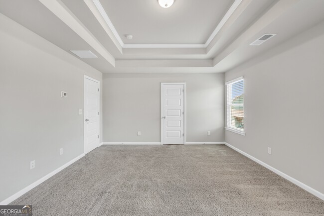 Building Photo - 266 Presidents Way