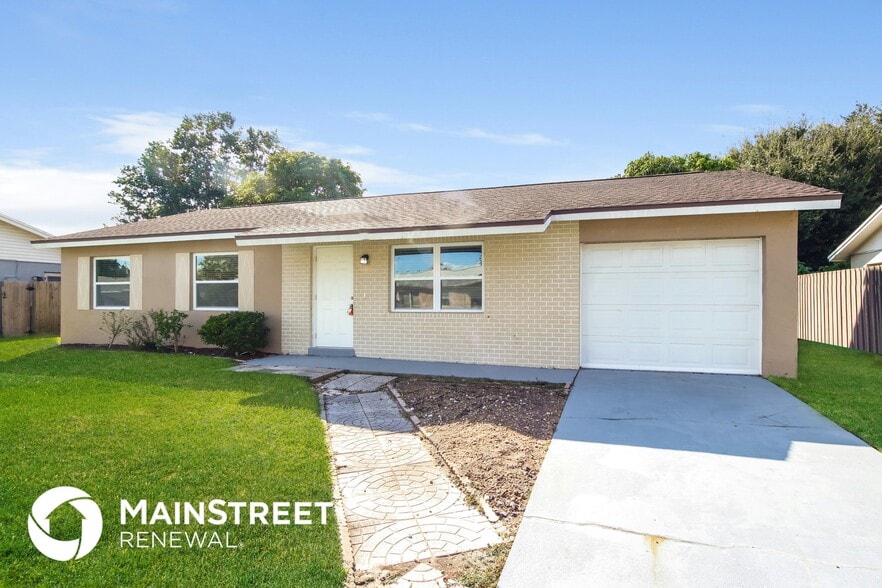 Building Photo - 2146 Sandalwood Dr