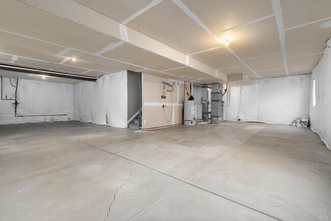 Building Photo - 8344 Coopers Hawk Way