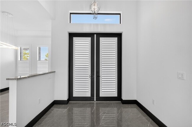 Building Photo - 1102 Mohawk Pkwy