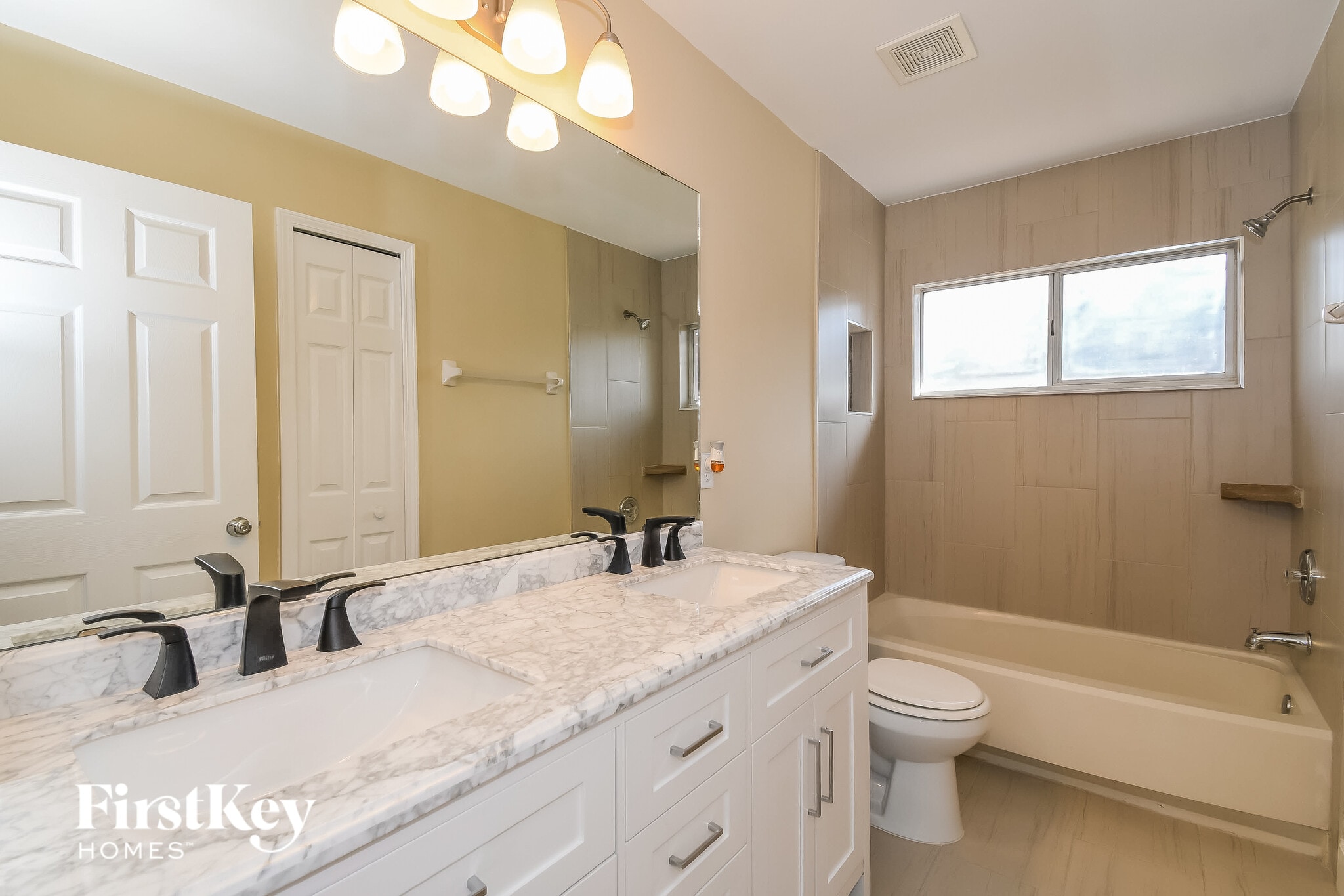 Building Photo - 5324 Downington Dr