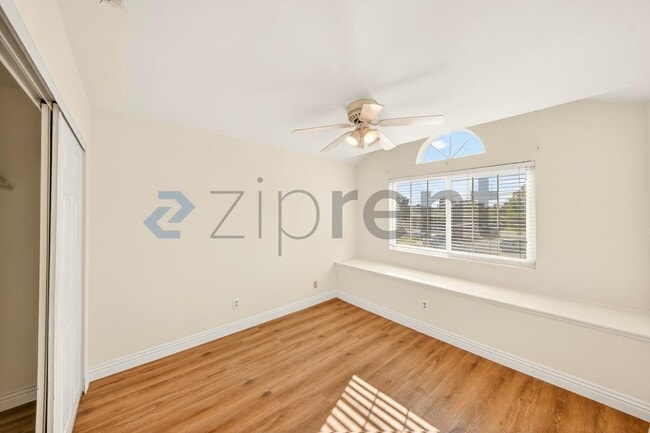 Building Photo - 6637 Alberta Pl