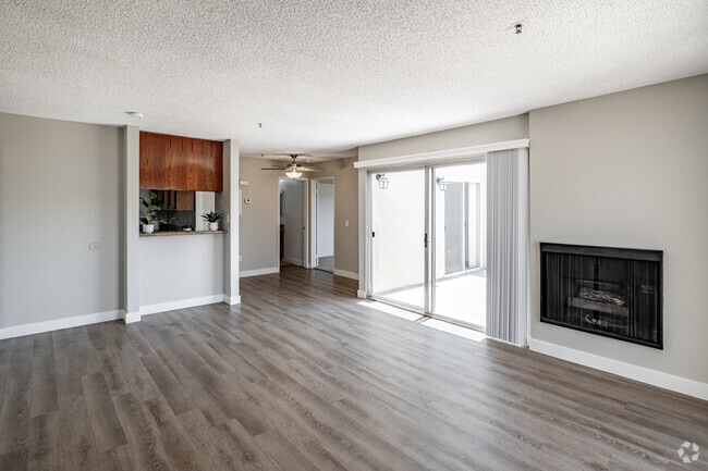 1BR, 1BA - 714SF - Living Room - Paramount Terrace Apartments