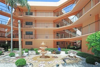 Building Photo - 8600 SW 133rd Avenue Rd
