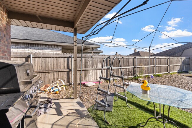 Building Photo - 9407 Ratliff Rdg