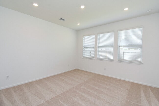 Building Photo - 21835 Red Lantana Trl