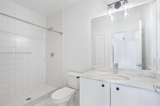 Building Photo - 888 Biscayne Blvd