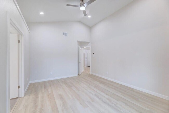 Building Photo - 2111 Rick Whinery Dr