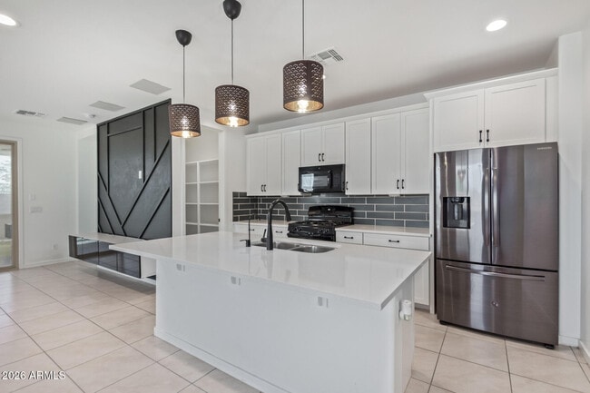 Building Photo - 4345 N 196th Ave