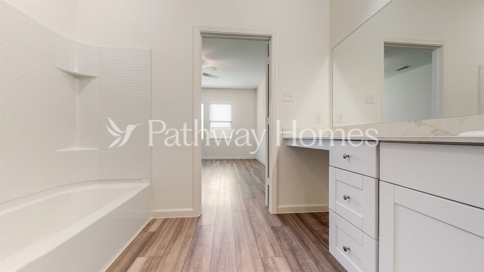 Building Photo - 1529 Ancer Wy