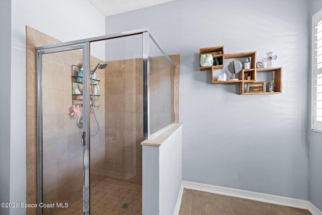 Building Photo - 1850 Emerald Green Cir