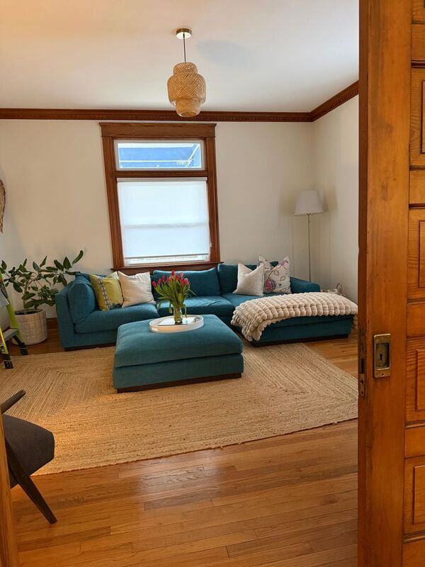 Building Photo - 3742 Kenilworth Pl