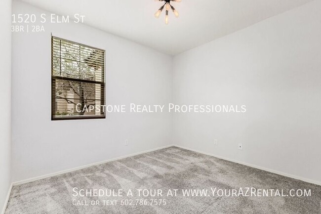 Building Photo - 1520 S Elm St