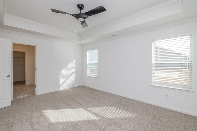 Building Photo - NEW 4BD/3BTH HOUSE- STONEBRIDGE FAIRWAYS COMMUNITY