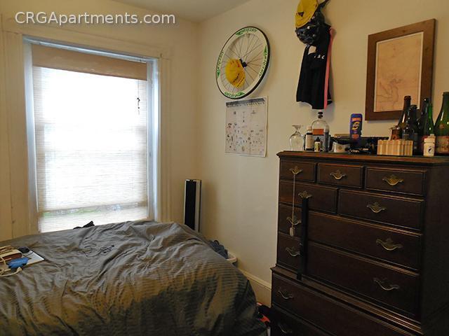 Building Photo - 44 Cedar St